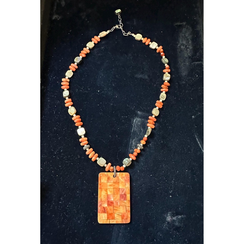 Silpada Pendant Necklace N1260 Coral Mother of Pearl & Sterling Silver Retired - Picture 2 of 6